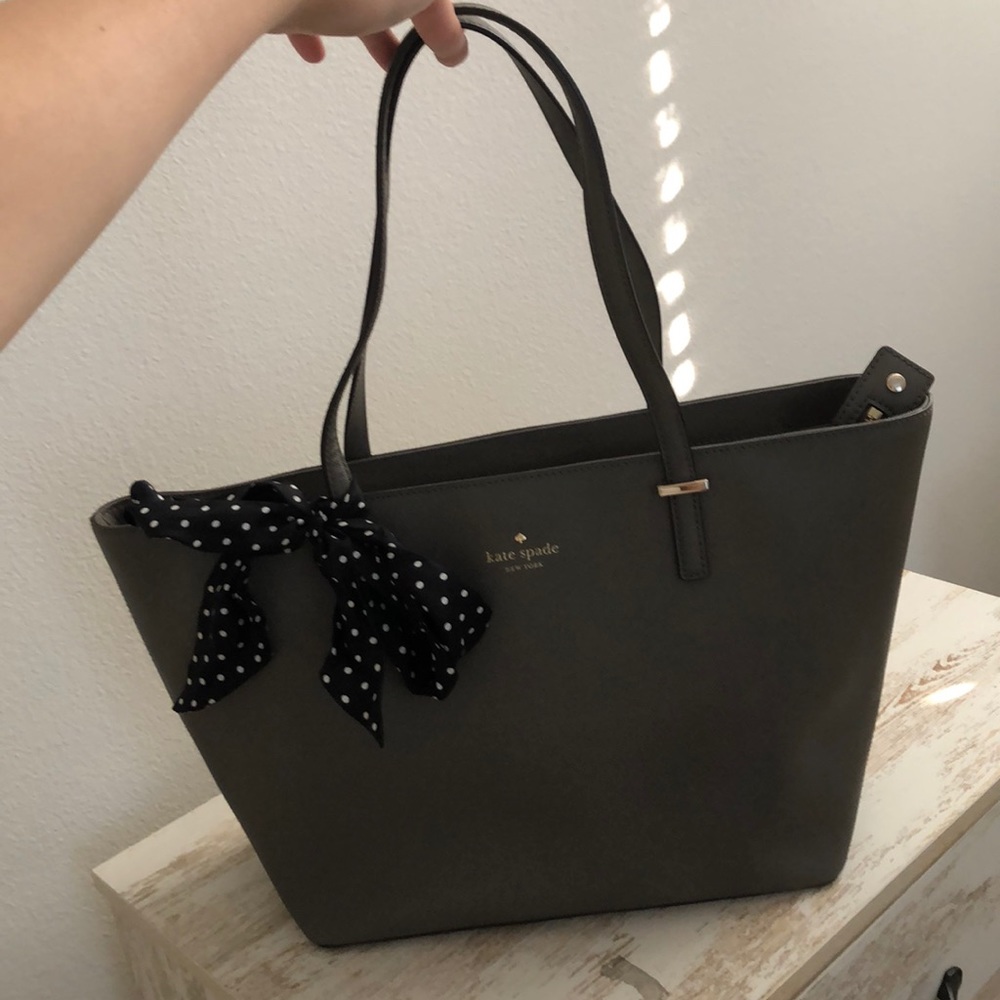 Kate spade Camden work tote w/ matching wallet